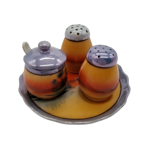 Sunset Japan Condiment Set Salt Pepper Shakers with Lid Jar & Spoon on Tray - Picture 2 of 10